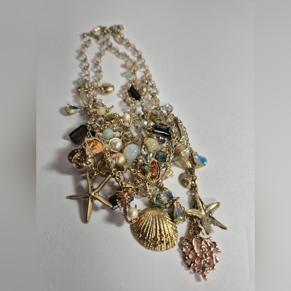 St. Thomas Sea Shell Necklace Gold Tone
